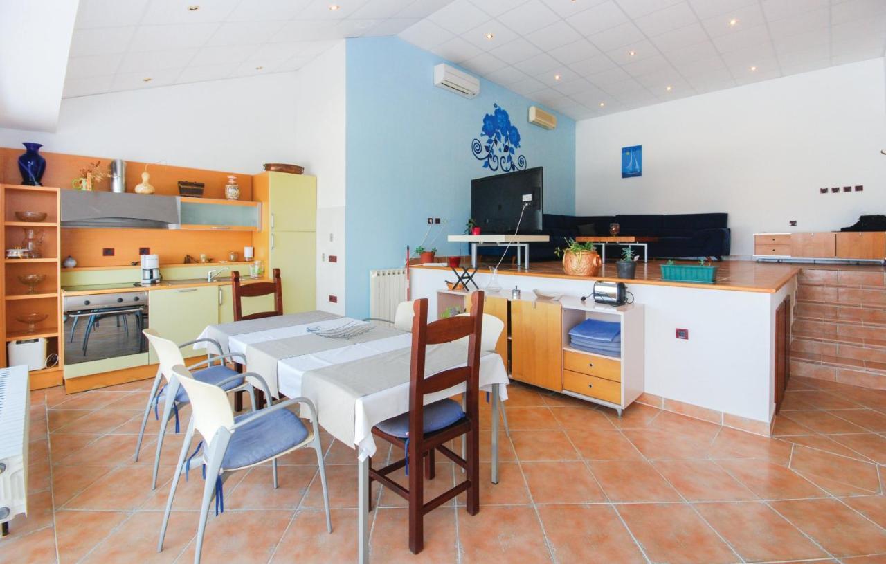 Hotel Zlatni Lav Martinšćica Extérieur photo