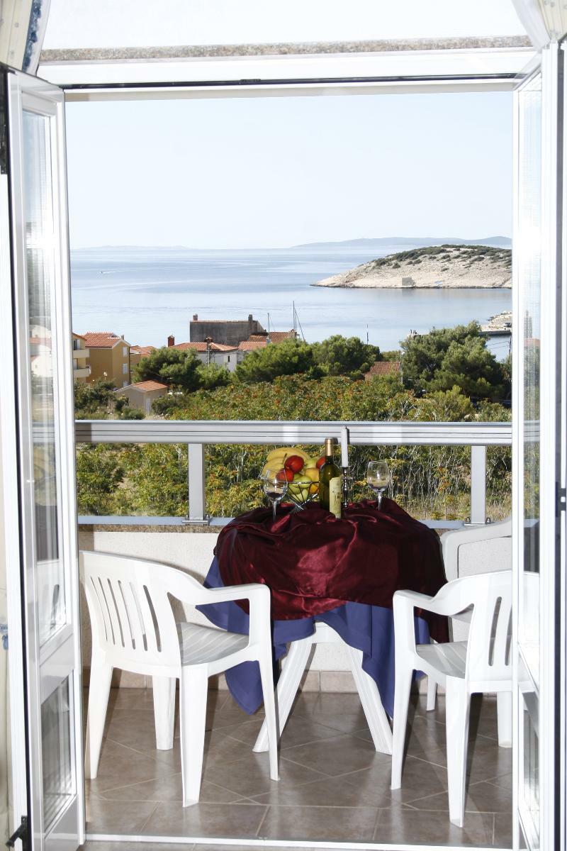 Hotel Zlatni Lav Martinšćica Extérieur photo